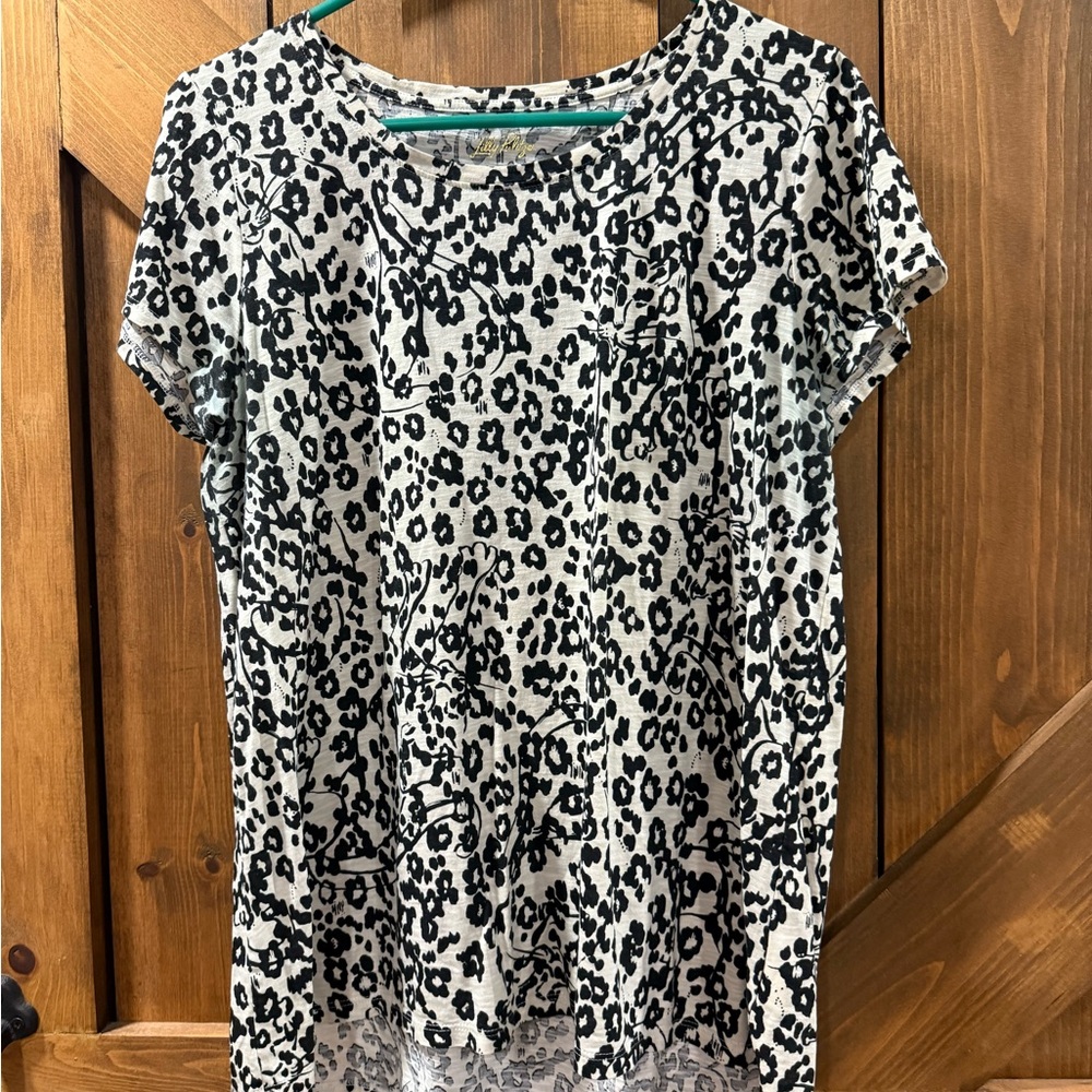 Lilly Pulitzer Black and White Leopard Print Tee